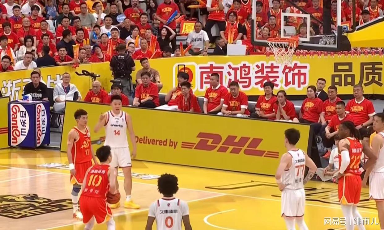 悟空体育博格巴：亚马尔即使不是世界最佳也是前三，他需更专注于踢球
