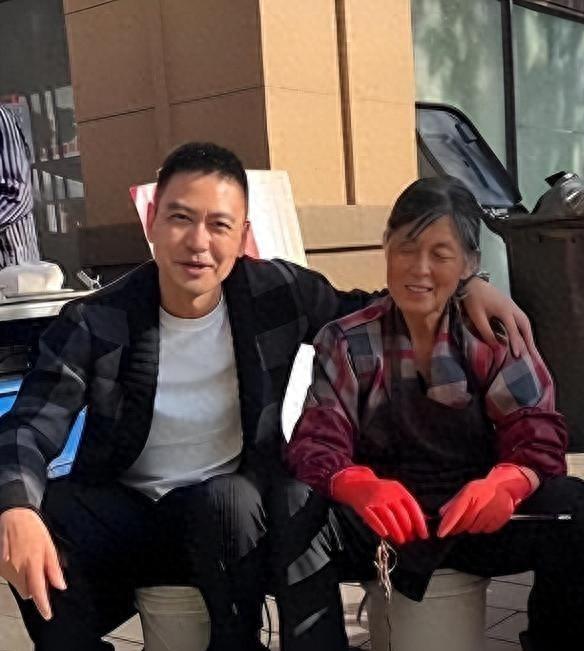 悟空体育德约已在温网男单豪取105胜，追平费德勒并列公开赛时代第一