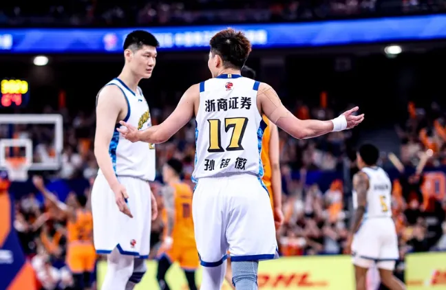 北青：法比奥成为国安队史首位制造100个进球的外援