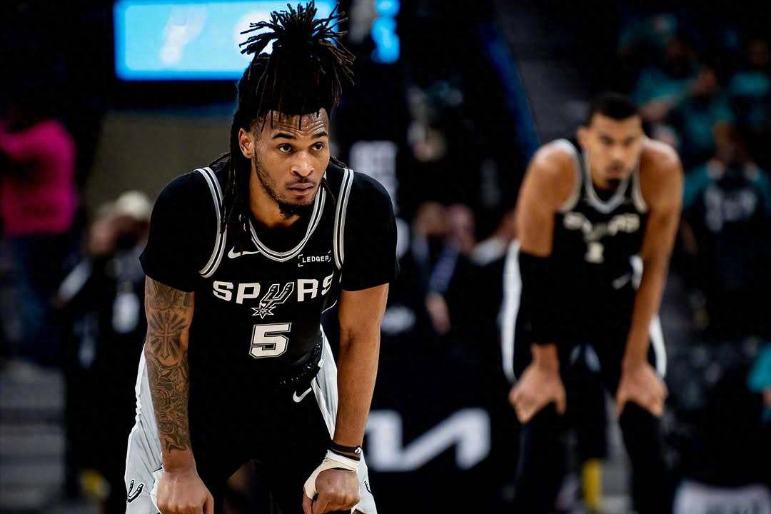 悟空体育53年后，纽约尼克斯队再夺NBA总冠军！球迷沸腾了