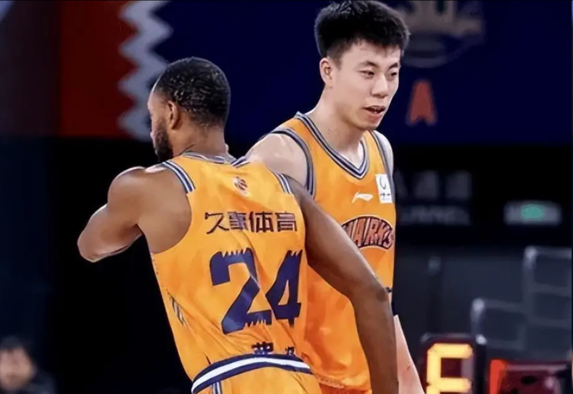 李月汝4板1助佩奇10份5板7助 飞翼大胜王牌