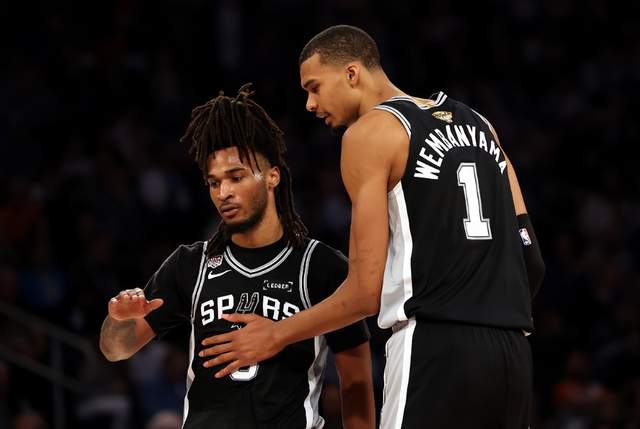 悟空体育同样是NBA传奇巨星,为何科比营销害人,詹姆斯营销却无害?