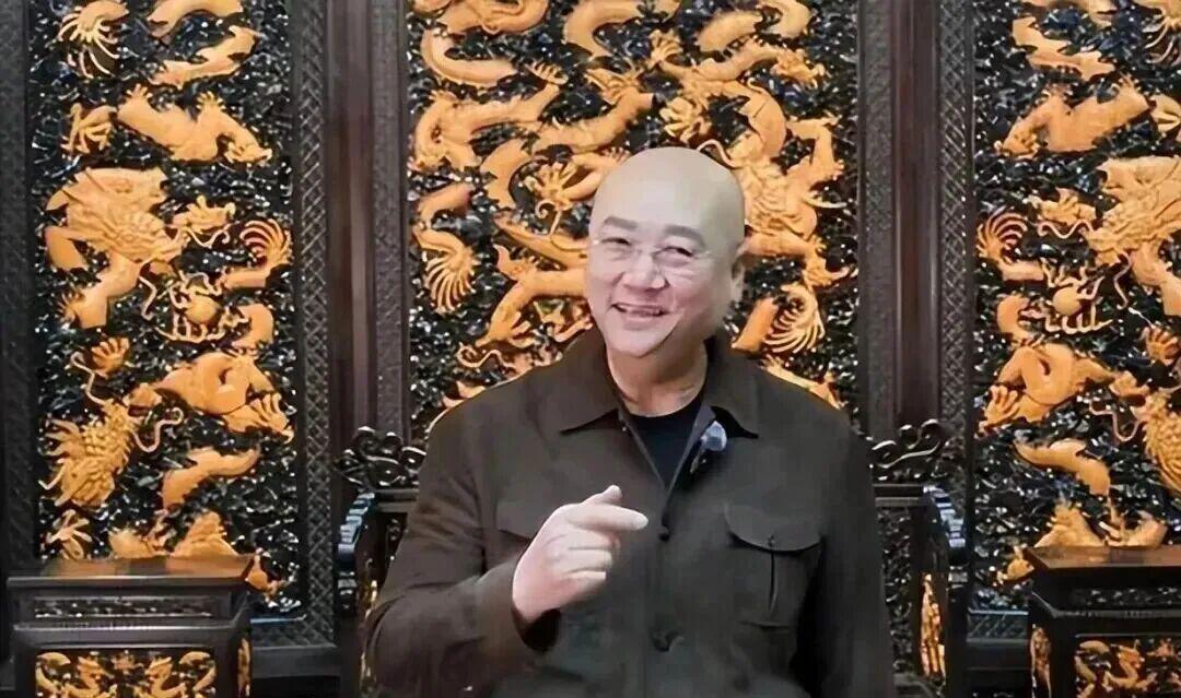 悟空体育伊森4年8000万留火箭？名记分析前景：竞价队偏少，或留队打替补