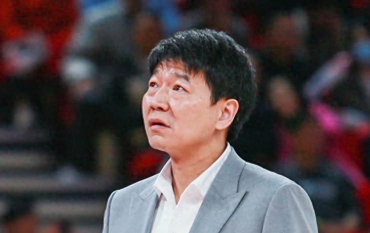 魔术师祝贺尼克斯夺冠盛赞旧将哈特