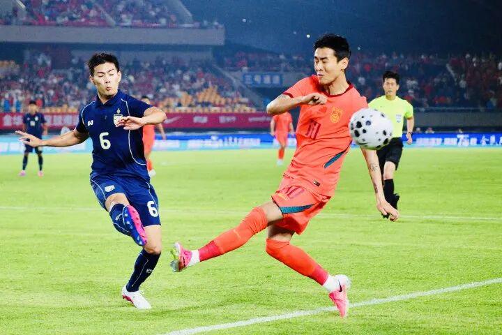 埃弗顿签下切尔西20岁边锋乔治,转会费起价1800万英镑