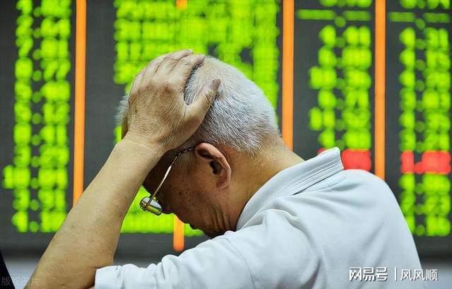 悟空体育世界杯淘汰赛单场打进2球,1954年之后瑞士队首次做到