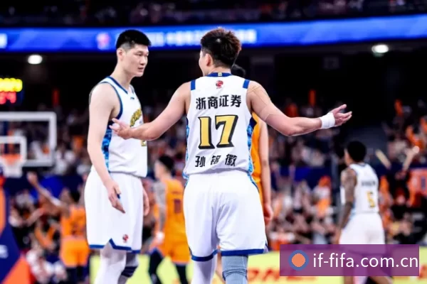 英雄联盟赛季战术演进与赛场策略趋势全面解读